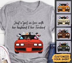 Pontiac Trans Am 1979 just a girl in love with her husband and her Firebird choosing dogs cats kids personalized gildan t-shirt - BT - 0318123